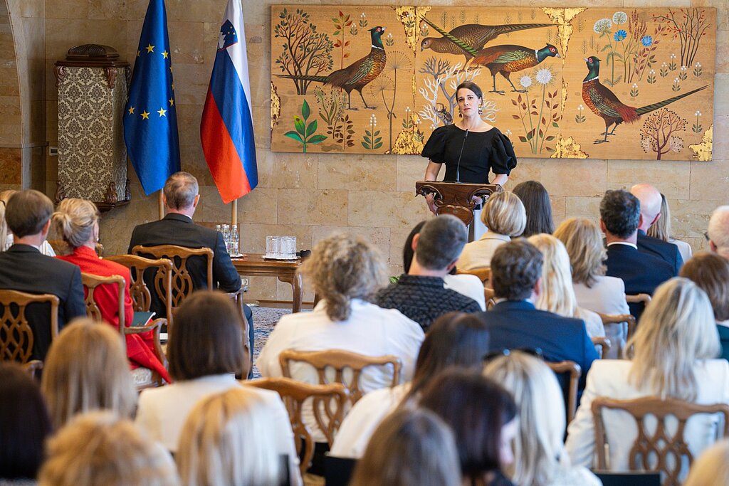 Generalna državna odvetnica dr. Ana Kerševan. Fotografija: Bor Slana, STA